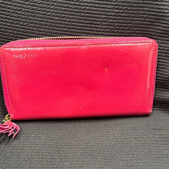 Gucci Soho Long Continental Patent Leather Wallet - Picture 8 of 8
